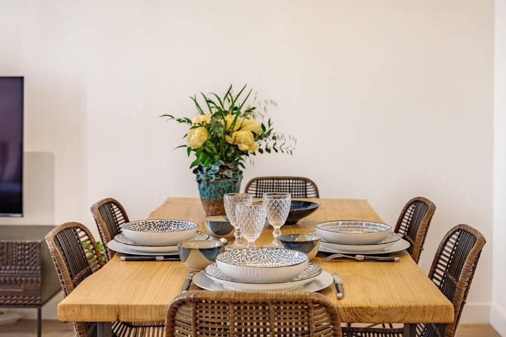 Appartement 5*, Climatise, Avec Terrasse Au Quartier Le Panier มาร์กเซย ภายนอก รูปภาพ